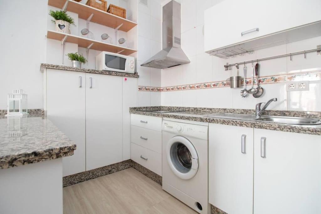 Апартаменты Aceite Duplex En El Centro Historico De Малага Экстерьер фото